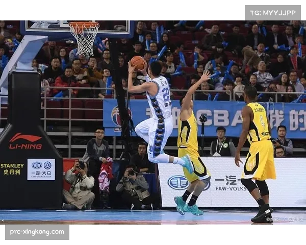 马刺新星文班亚马开局表现抢眼，连续五场两双创佳绩